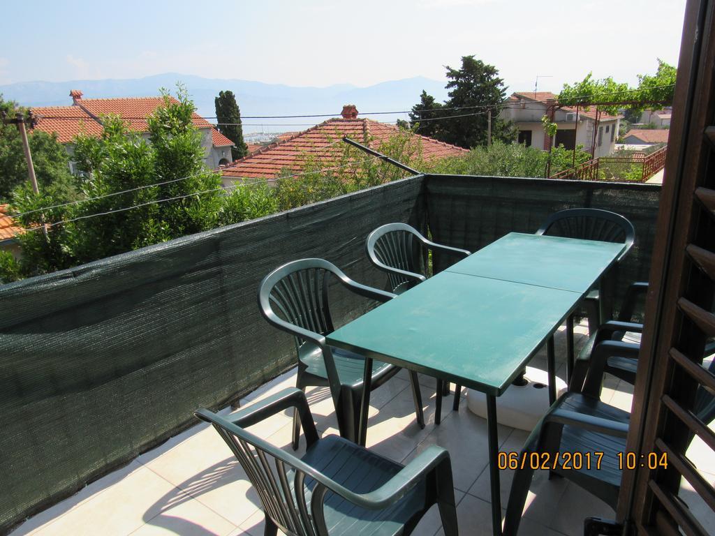 Guest House Vanessa Supetar Exterior photo